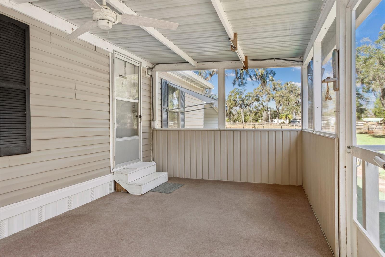 Image 3 of 34 For 38710 Burger Lane