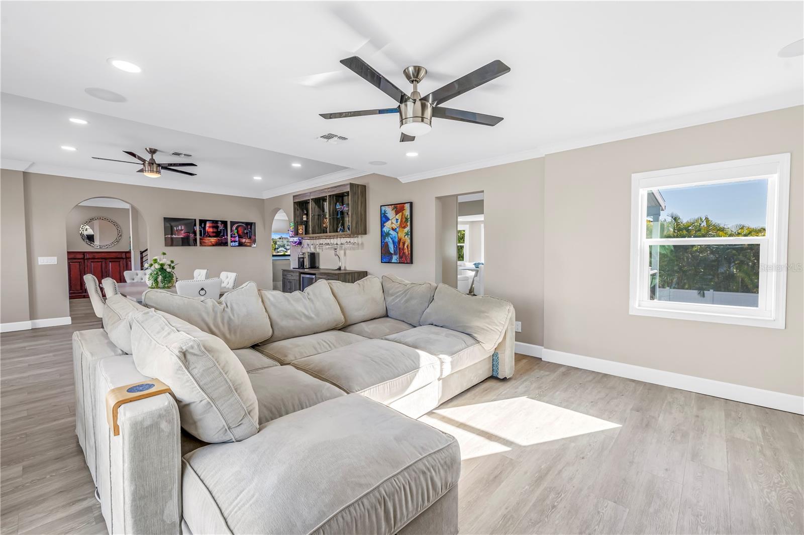 Image 13 of 79 For 289 8th Avenue N