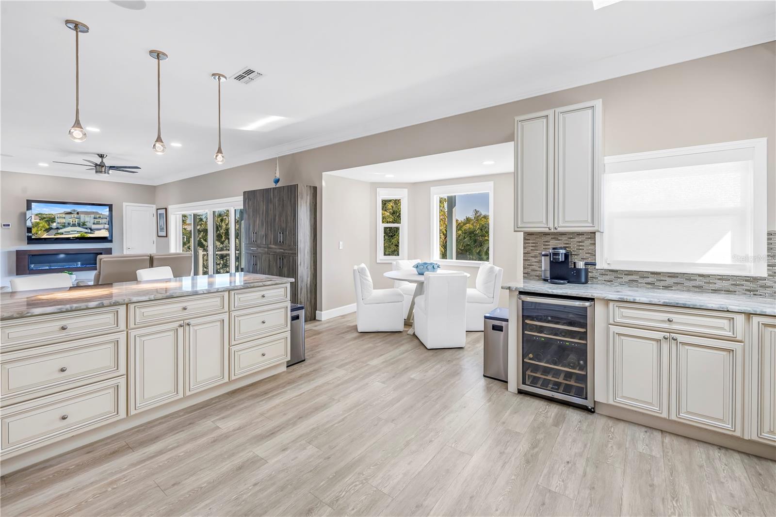 Image 17 of 79 For 289 8th Avenue N