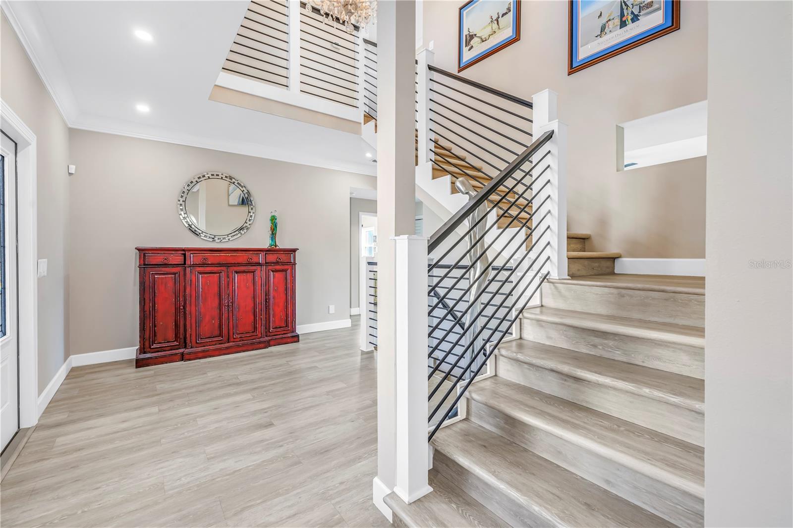 Image 5 of 79 For 289 8th Avenue N