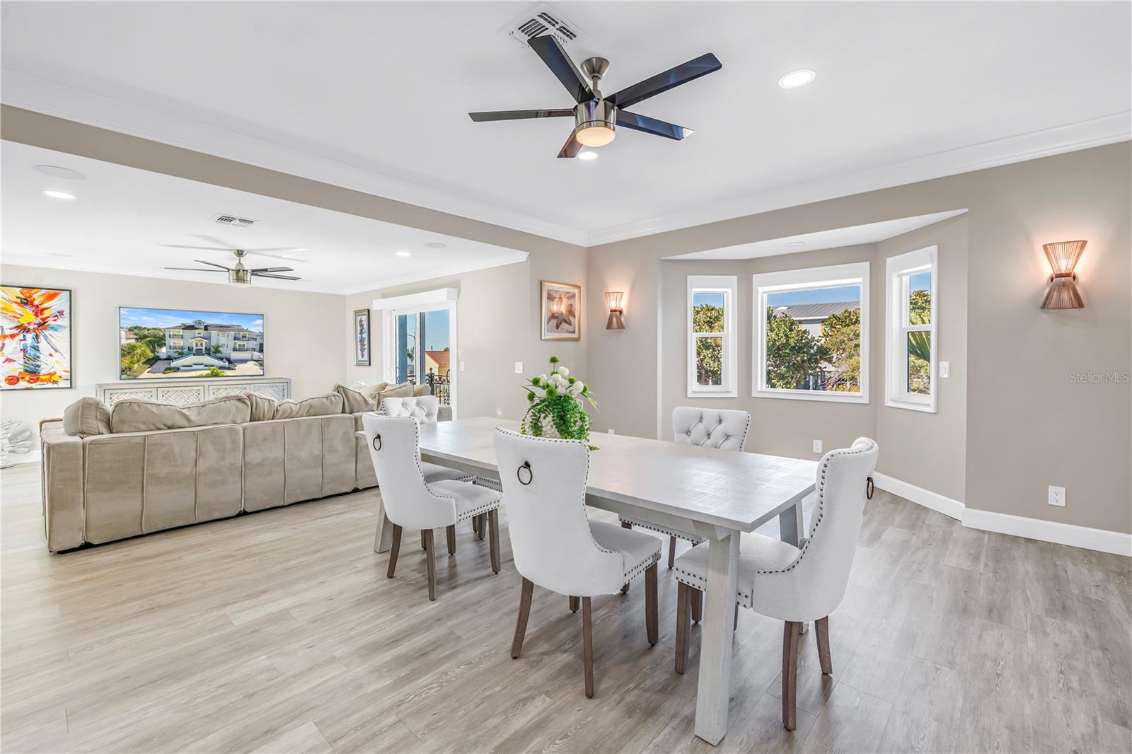 Image 7 of 79 For 289 8th Avenue N