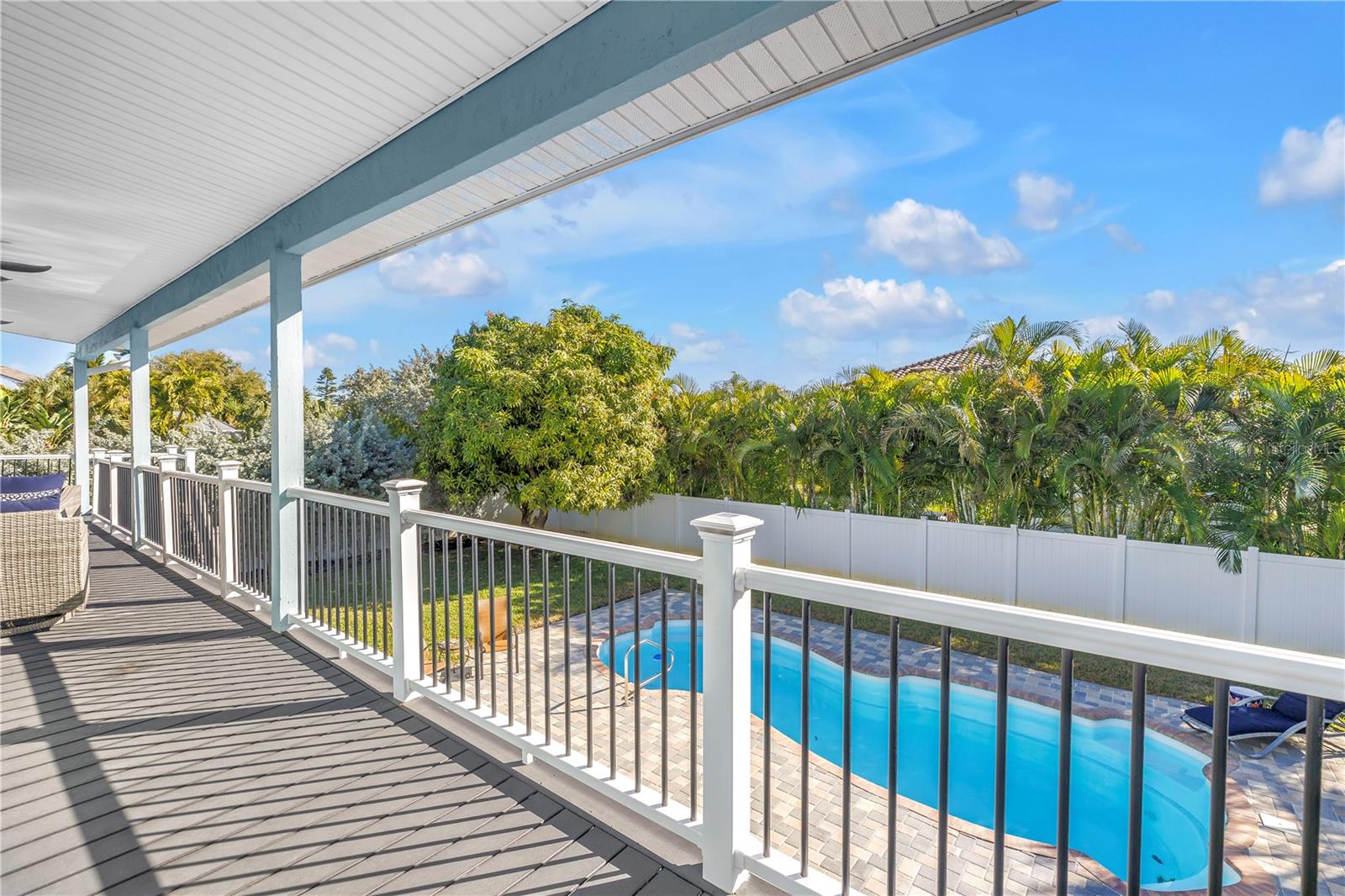 Image 75 of 79 For 289 8th Avenue N