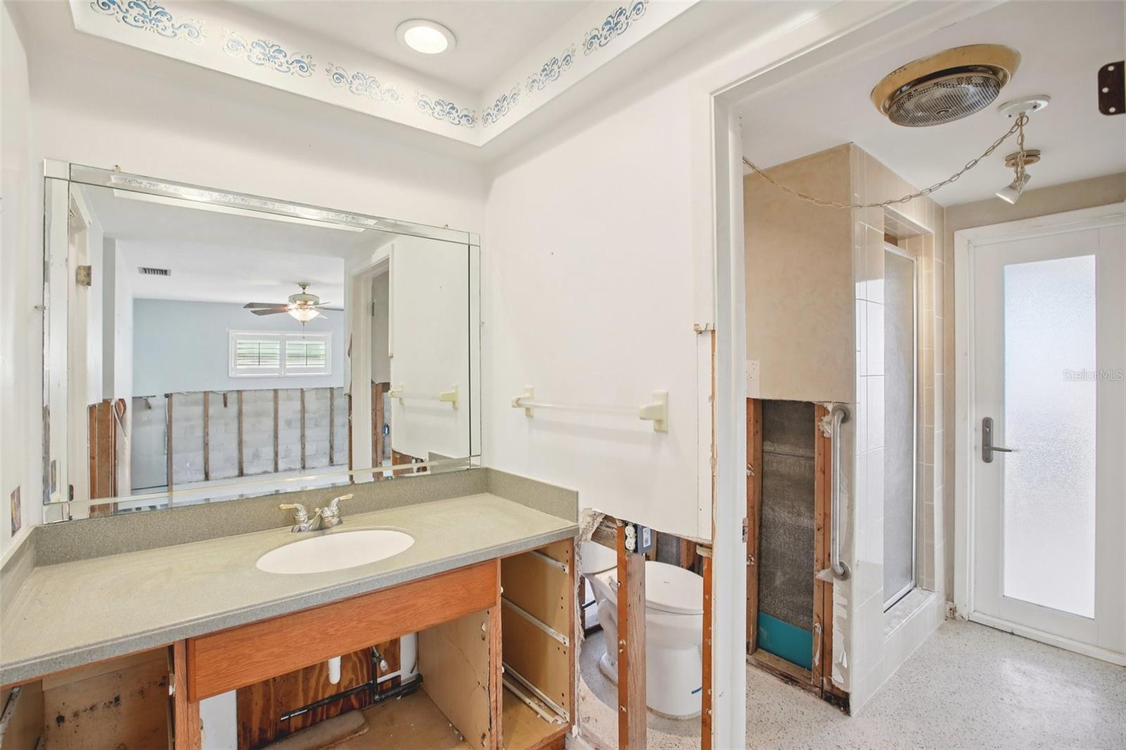 Image 13 of 35 For 3961 Headsail Drive