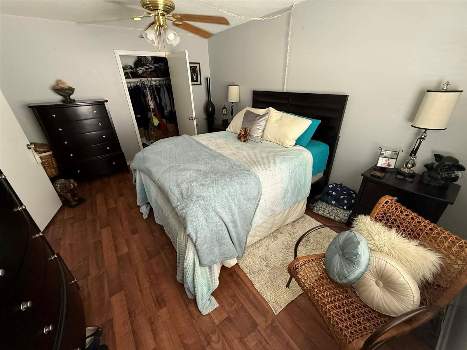 Image 13 of 27 For 6960 Sunset Drive S 2b