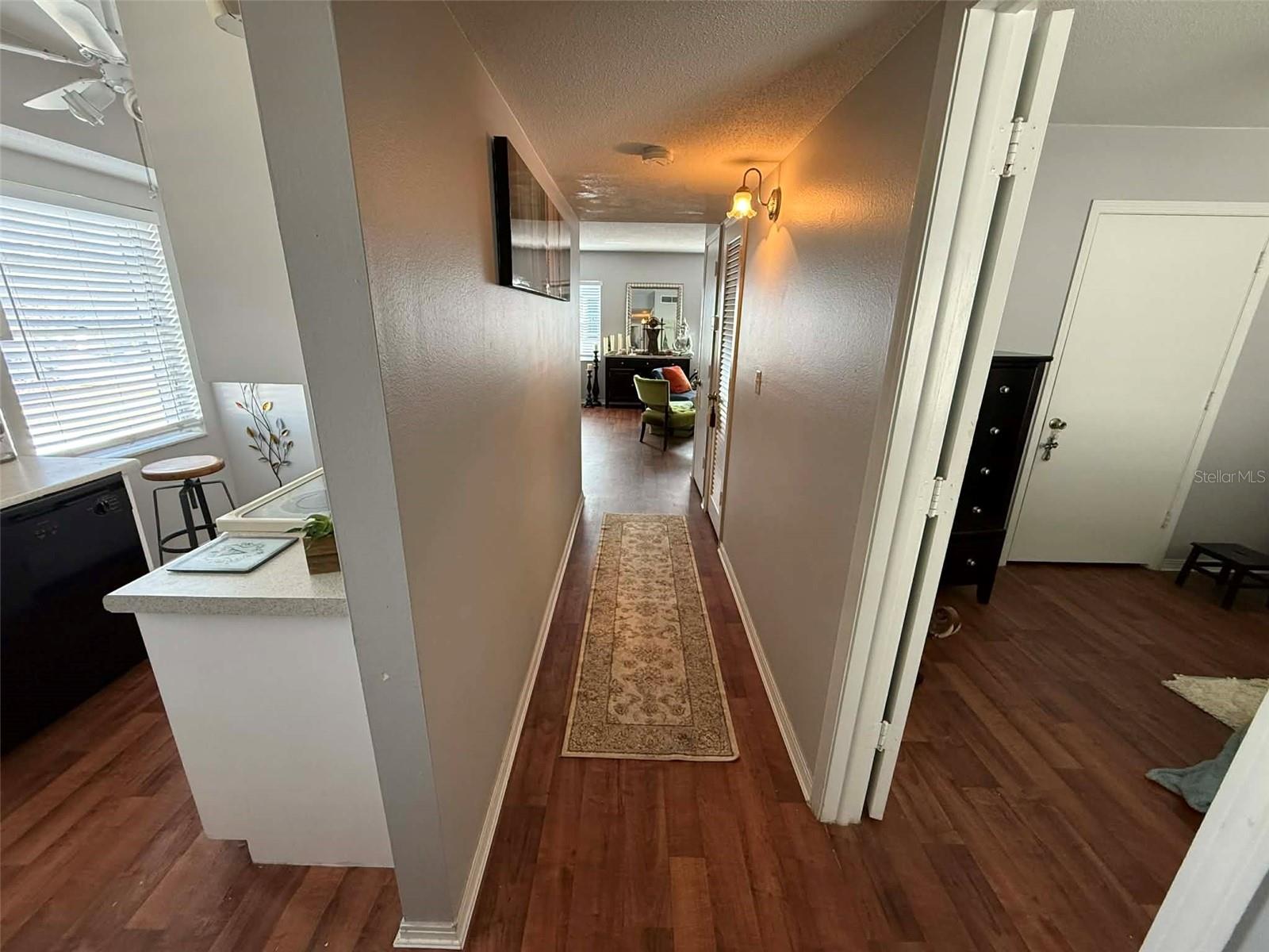 Image 20 of 27 For 6960 Sunset Drive S 2b