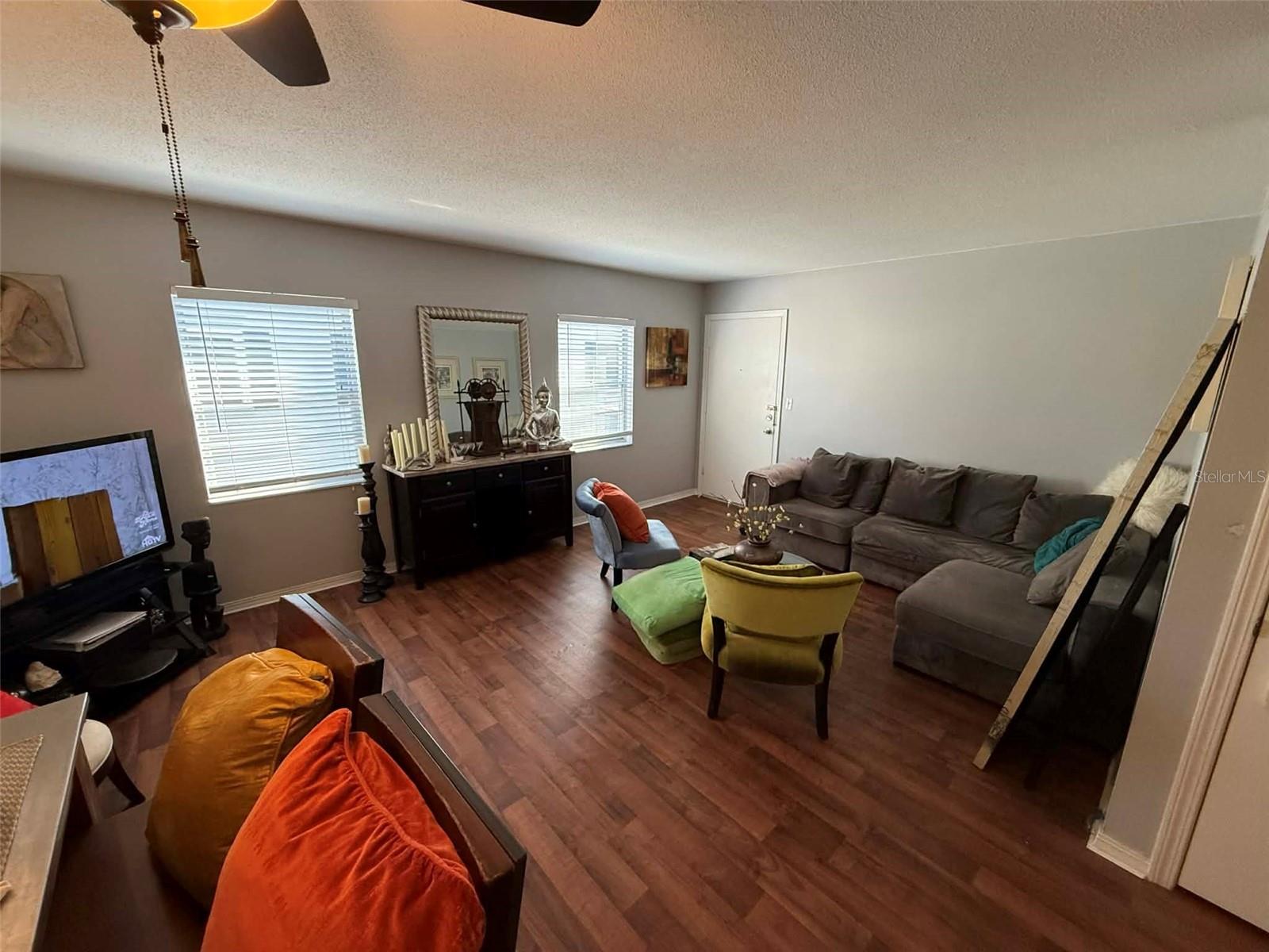 Image 8 of 27 For 6960 Sunset Drive S 2b