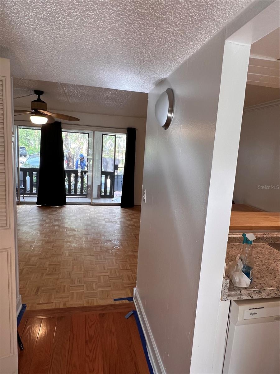 Image 10 of 18 For 200 Bayshore Boulevard 105