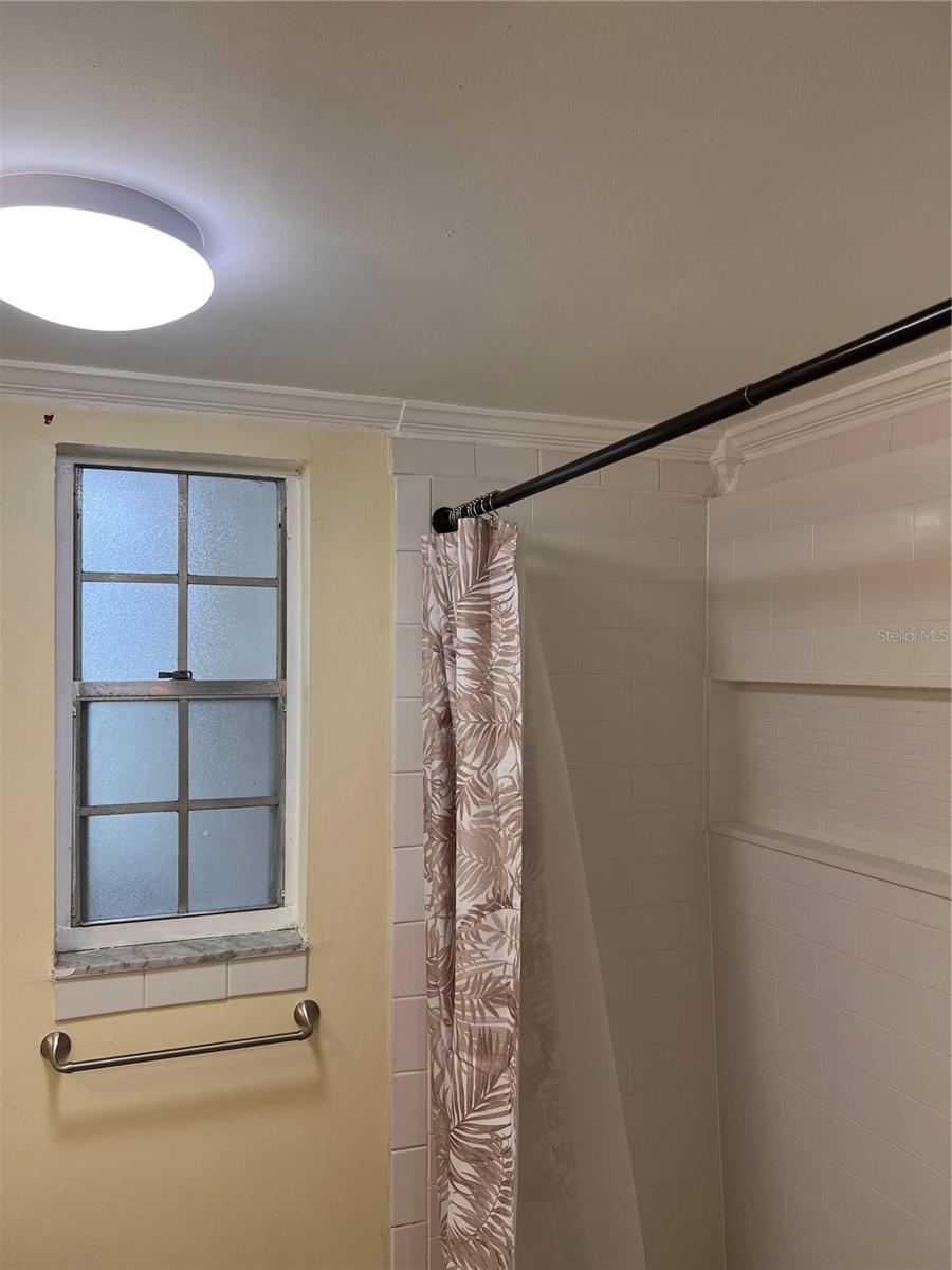 Image 18 of 18 For 200 Bayshore Boulevard 105