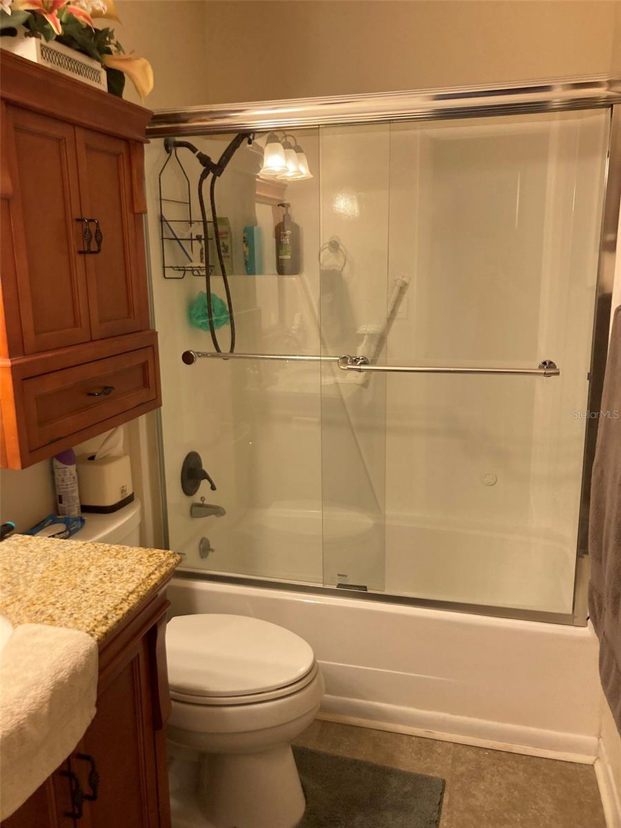 Image 14 of 27 For 5623 80th Street N 308