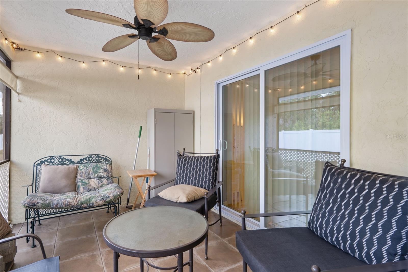 Image 26 of 29 For 24540 Harborview Road D3