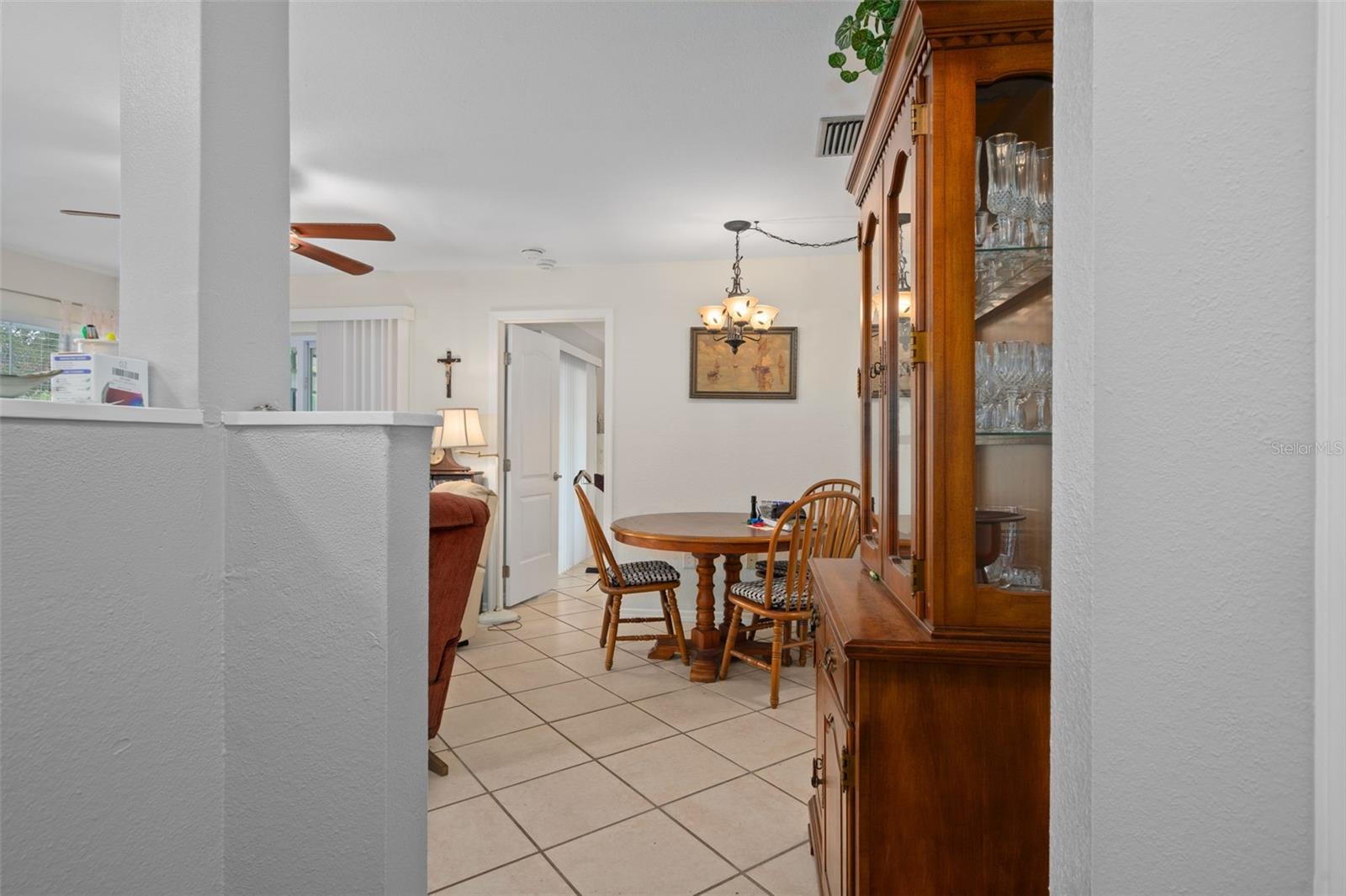 Image 6 of 29 For 24540 Harborview Road D3