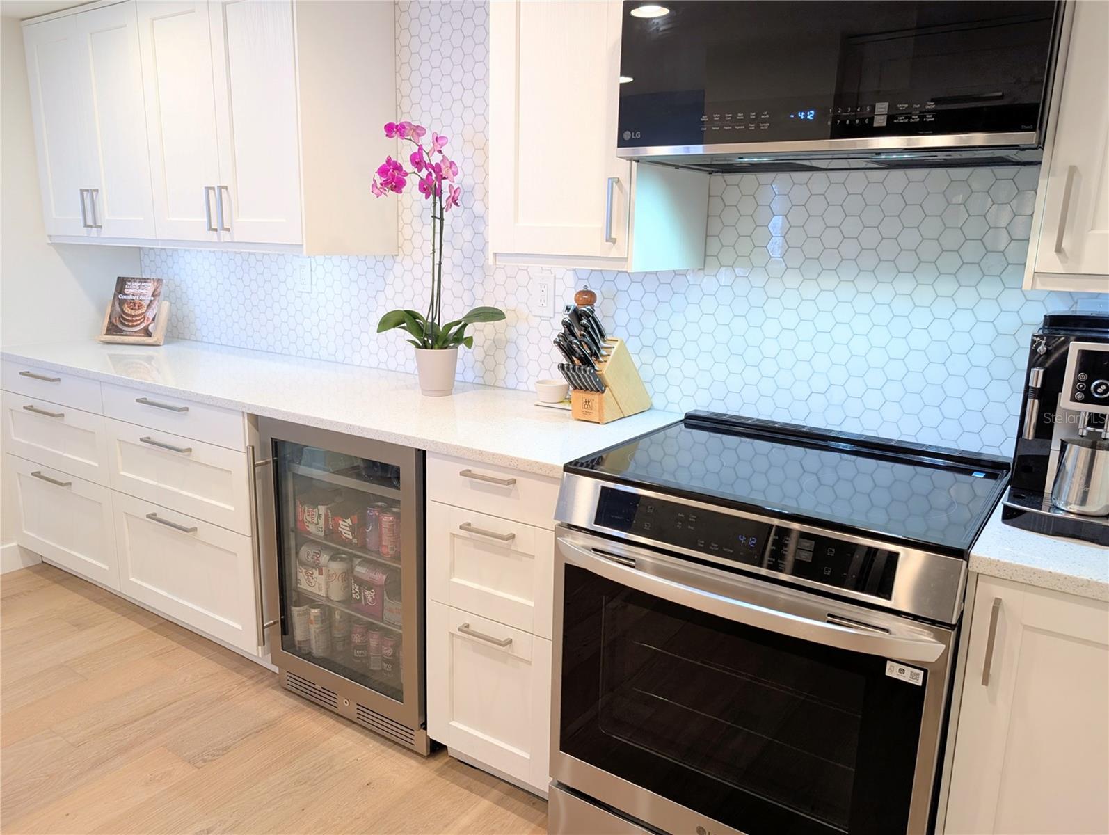 Image 12 of 66 For 6322 Palma Del Mar Boulevard S 705