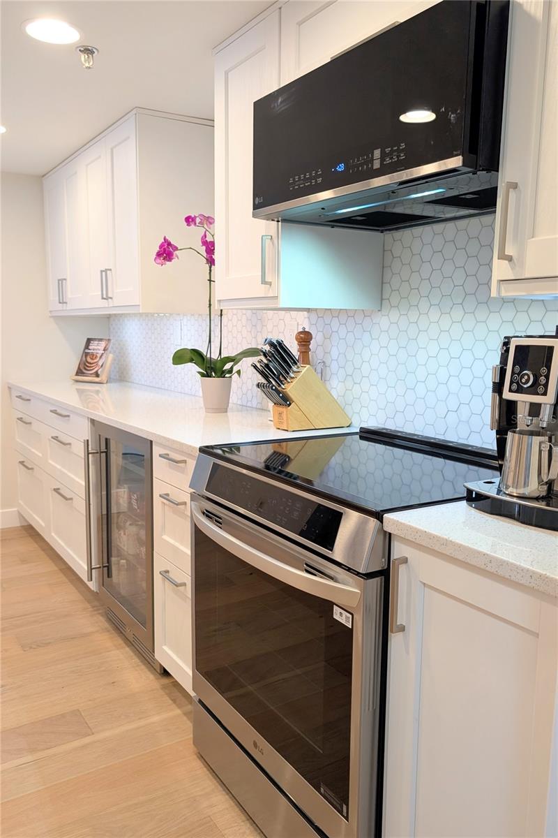 Image 18 of 66 For 6322 Palma Del Mar Boulevard S 705