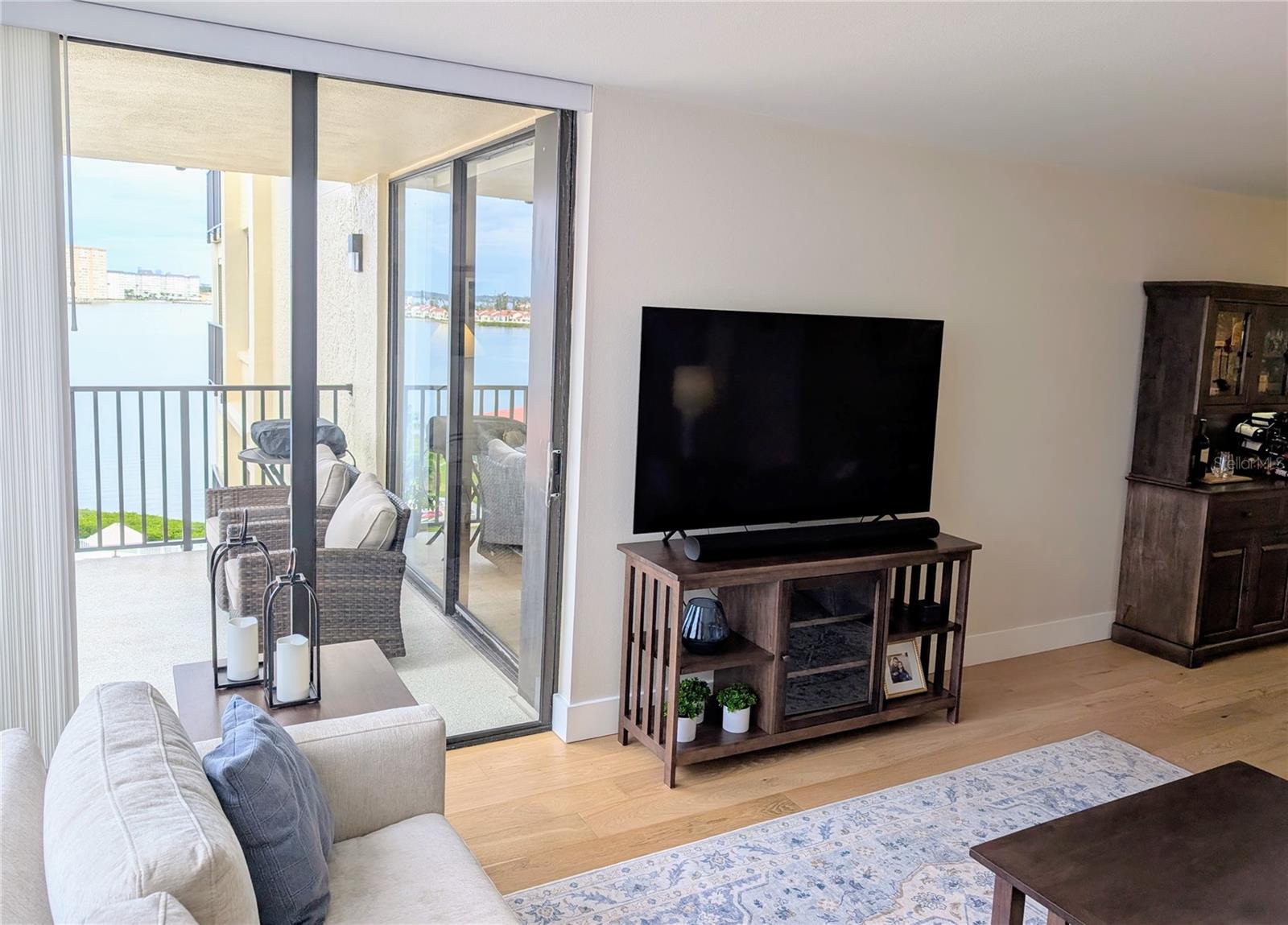 Image 35 of 66 For 6322 Palma Del Mar Boulevard S 705