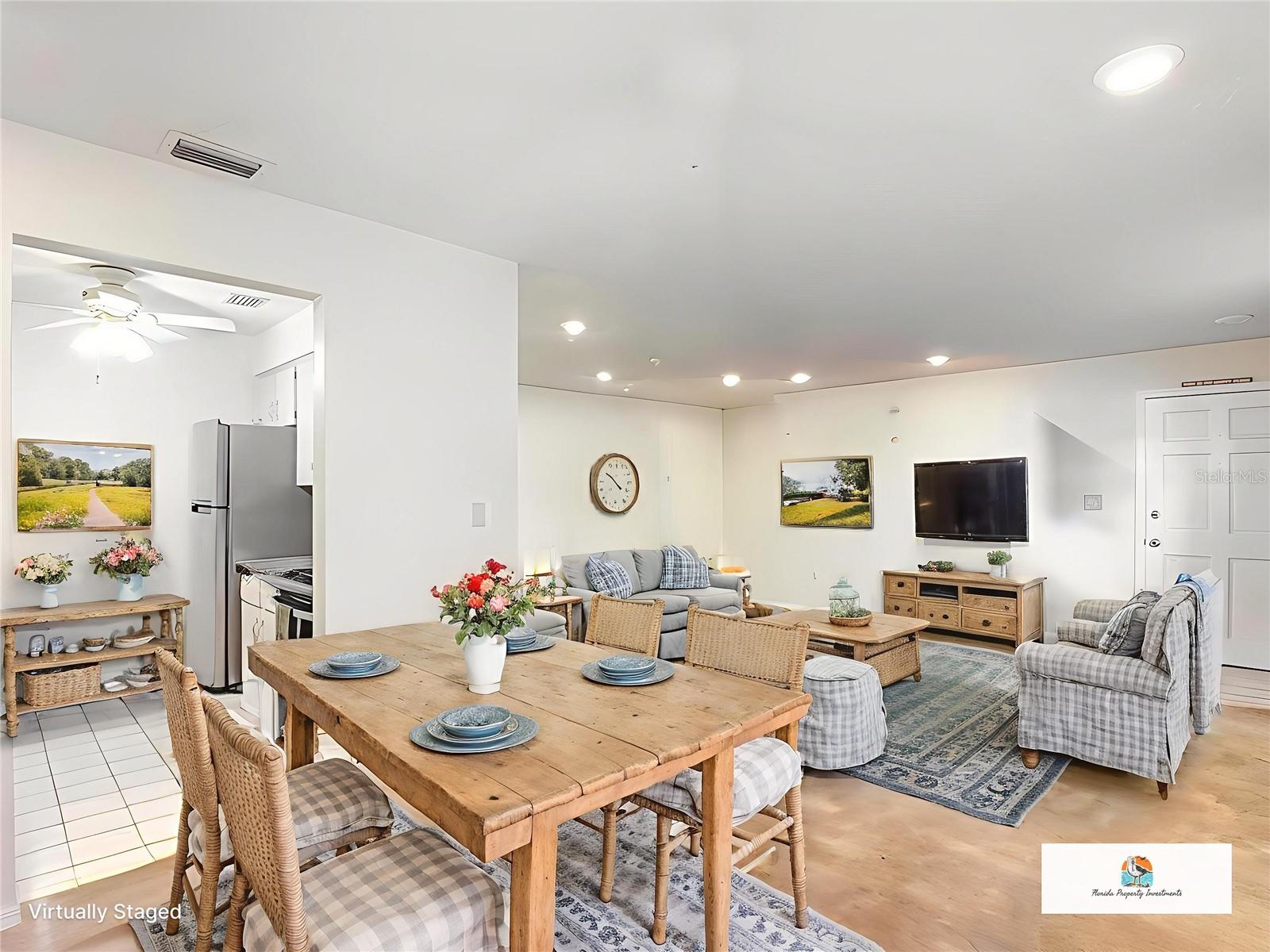 Image 14 of 43 For 4325 Aegean Drive 132b