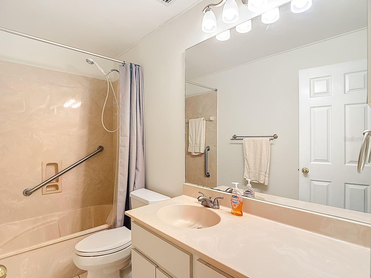 Image 35 of 43 For 4325 Aegean Drive 132b