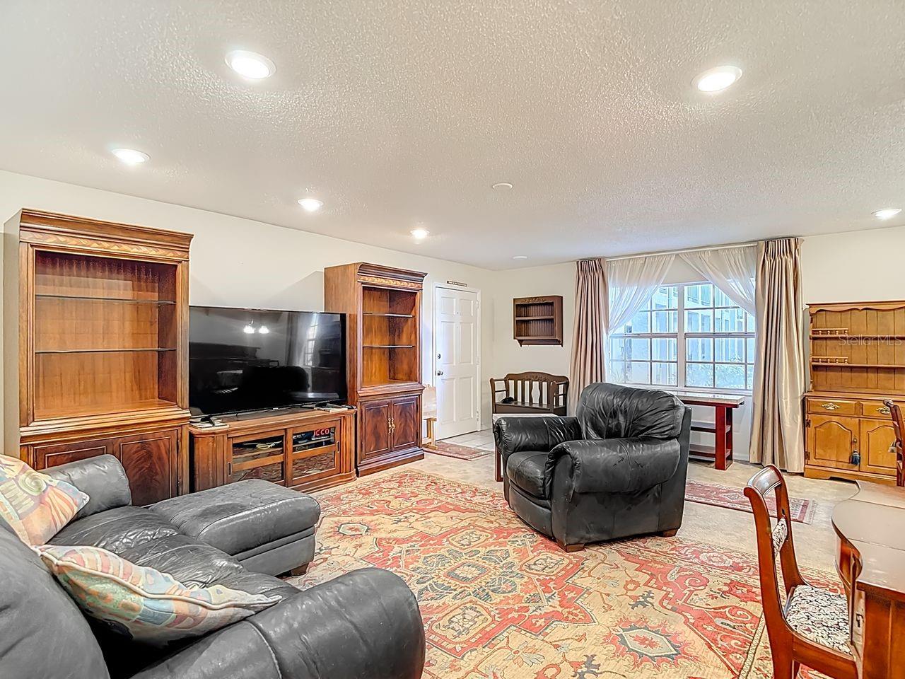 Image 7 of 43 For 4325 Aegean Drive 132b