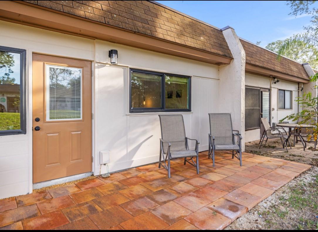 Image 15 of 19 For 1280 Mission Circle