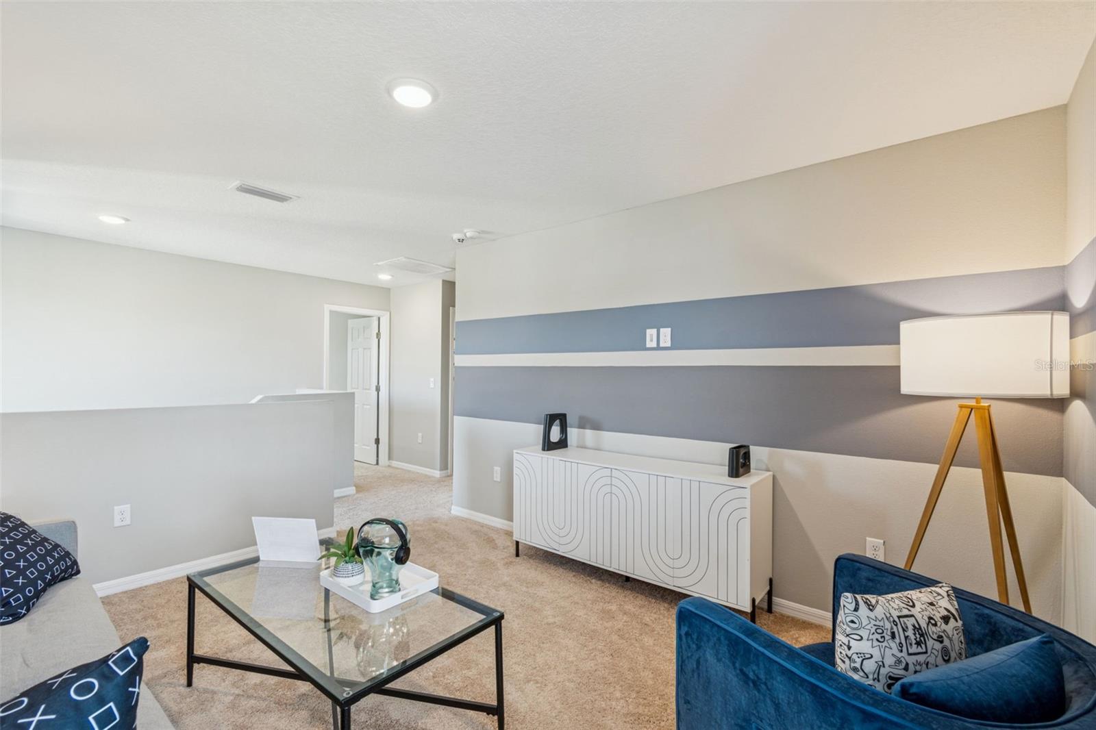 Image 19 of 78 For 601 Ambleside Drive