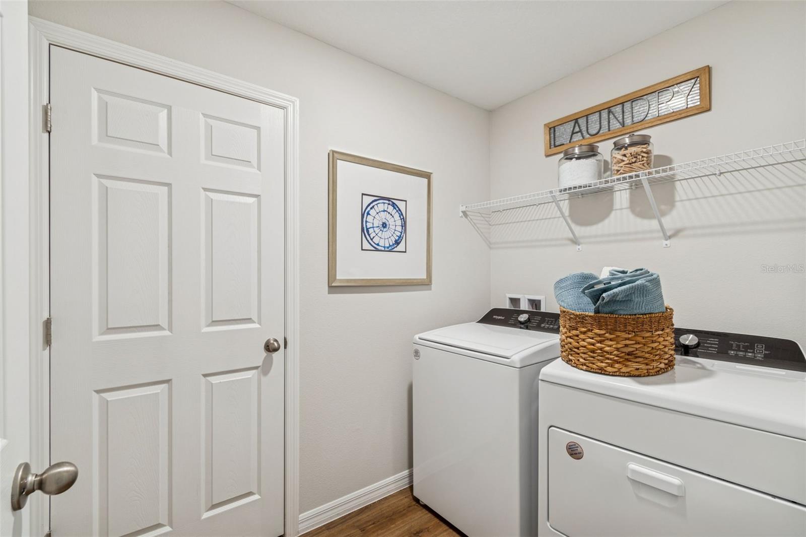 Image 20 of 78 For 601 Ambleside Drive