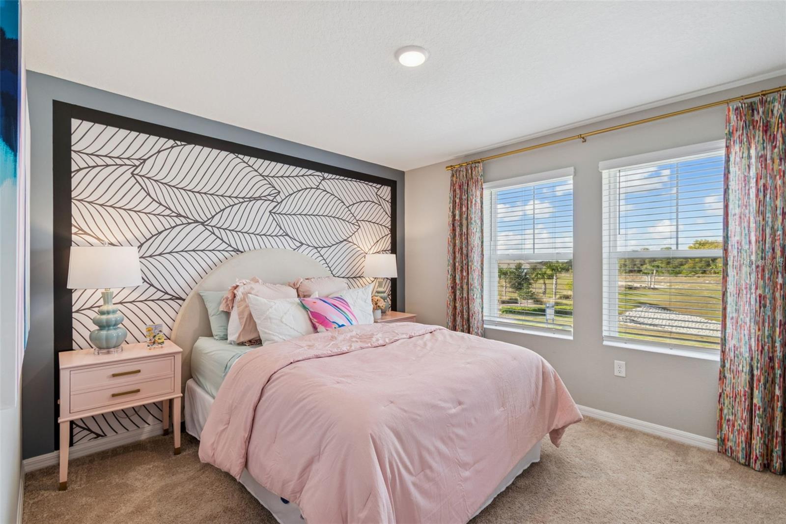 Image 29 of 78 For 601 Ambleside Drive