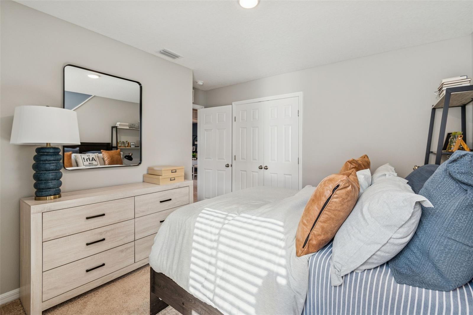 Image 36 of 78 For 601 Ambleside Drive