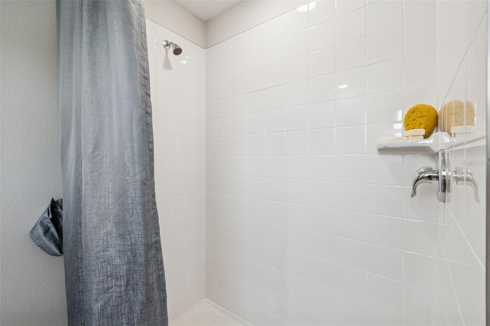 Image 44 of 78 For 601 Ambleside Drive