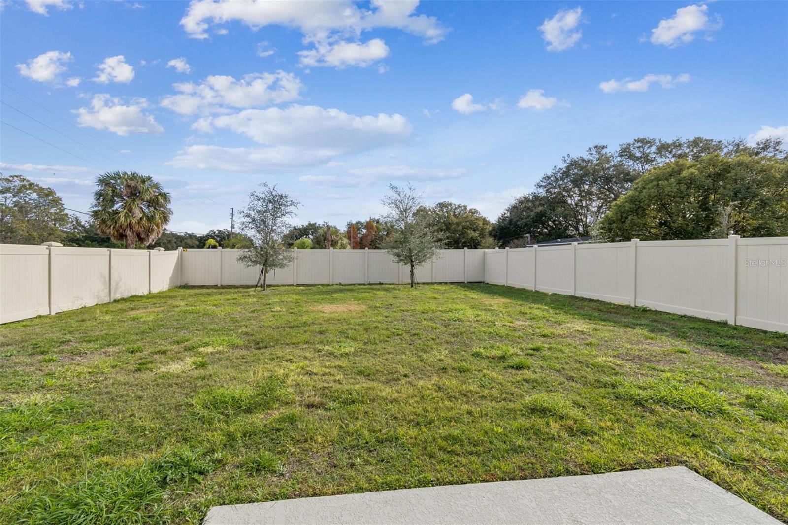 Image 47 of 78 For 601 Ambleside Drive