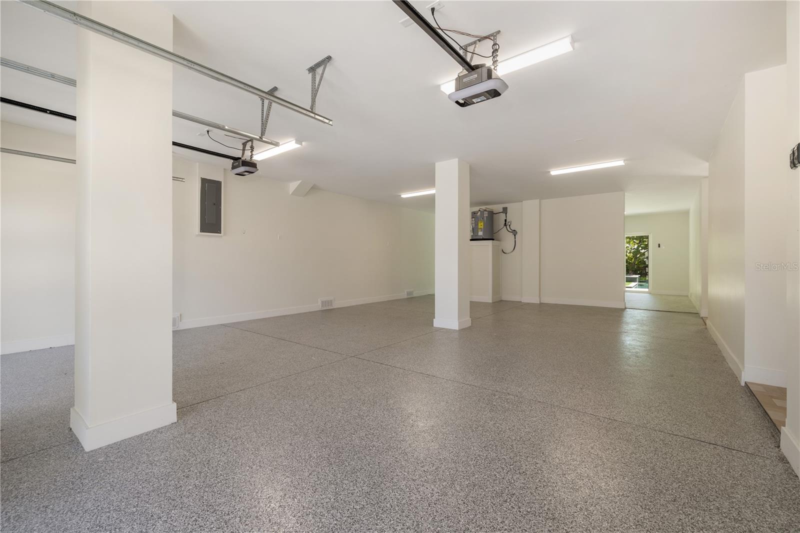 Image 46 of 52 For 531 Danube Avenue