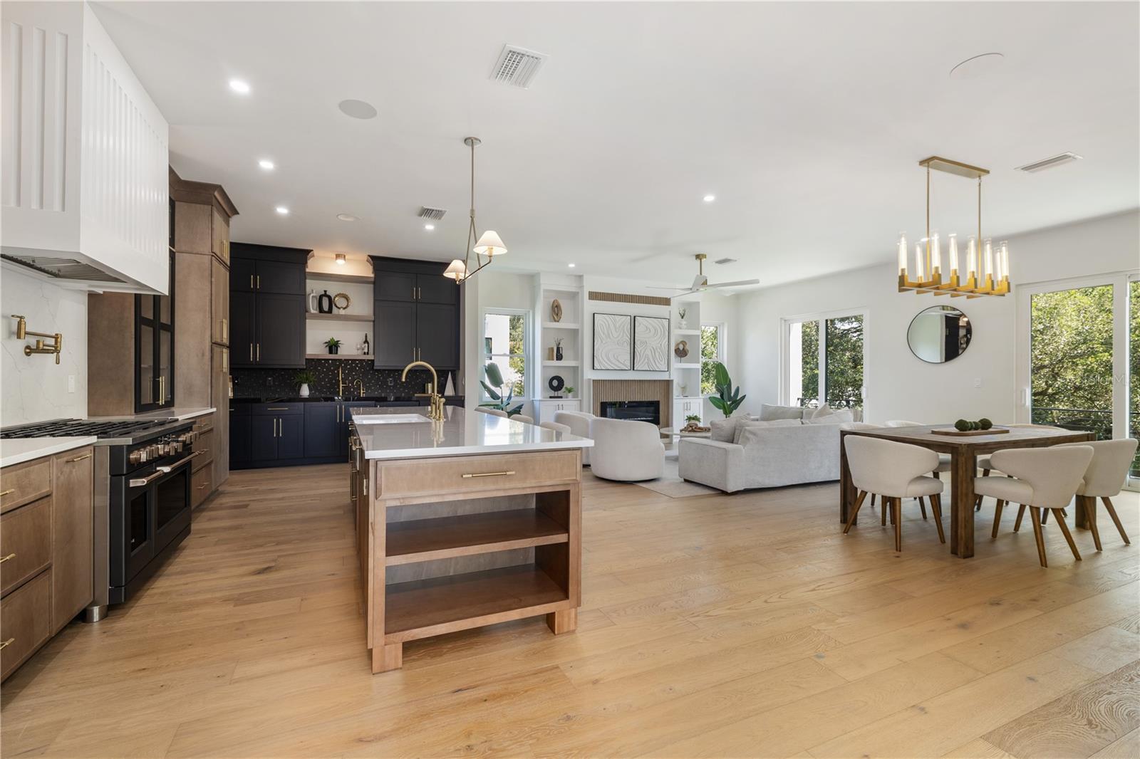 Image 6 of 52 For 531 Danube Avenue