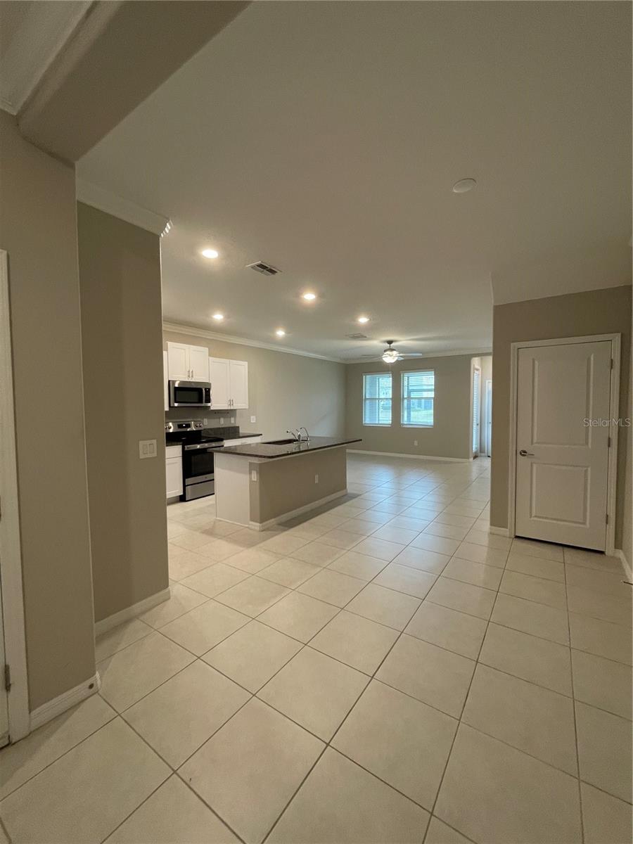 Image 3 of 32 For 31864 Blue Passing Loop