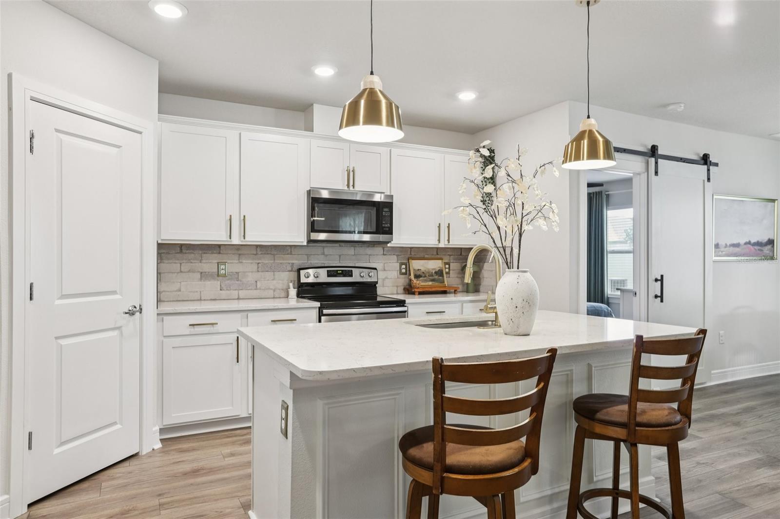 Image 17 of 52 For 6182 Dutton Drive