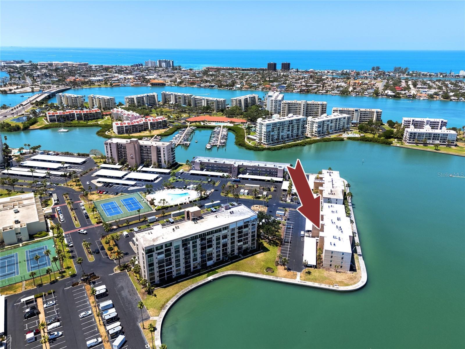 Image 14 of 23 For 7910 Sun Island Drive S 203