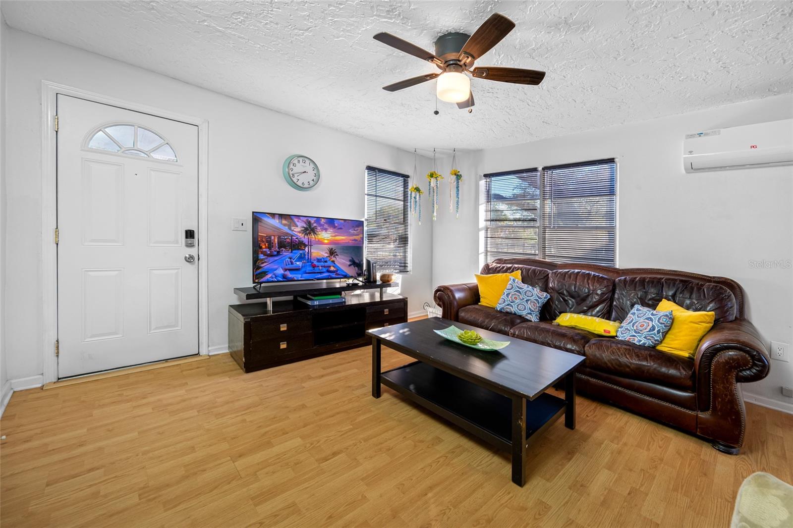 Image 14 of 30 For 1918 Macomber Avenue