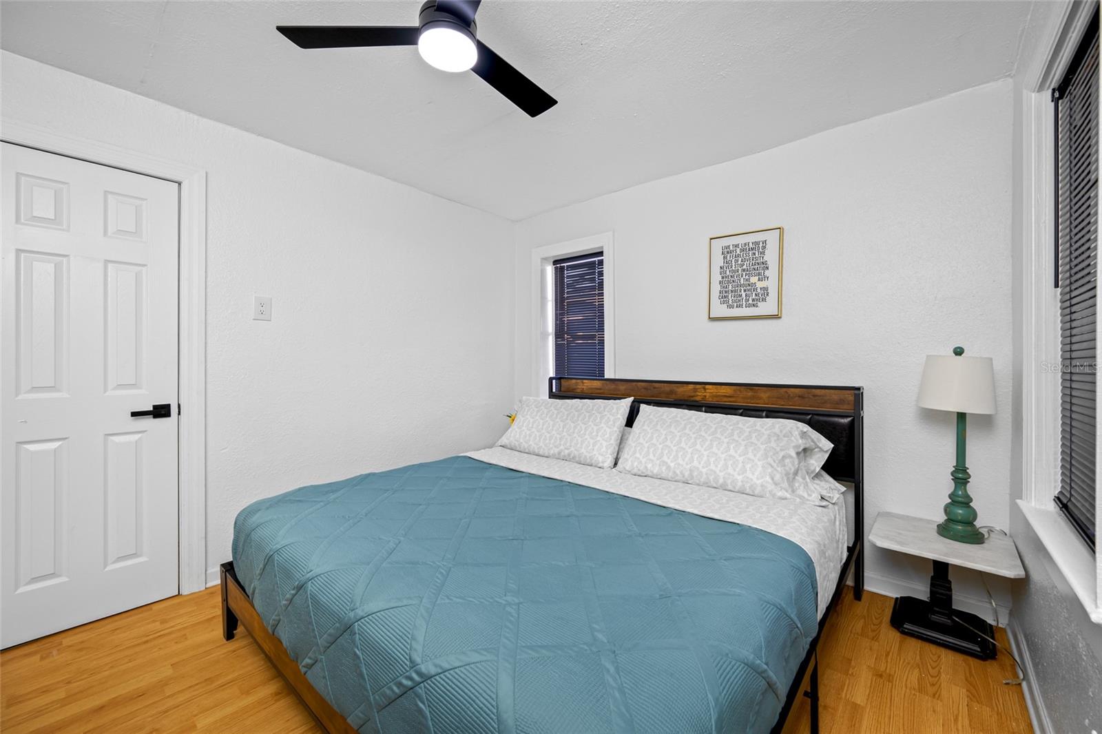 Image 19 of 30 For 1918 Macomber Avenue