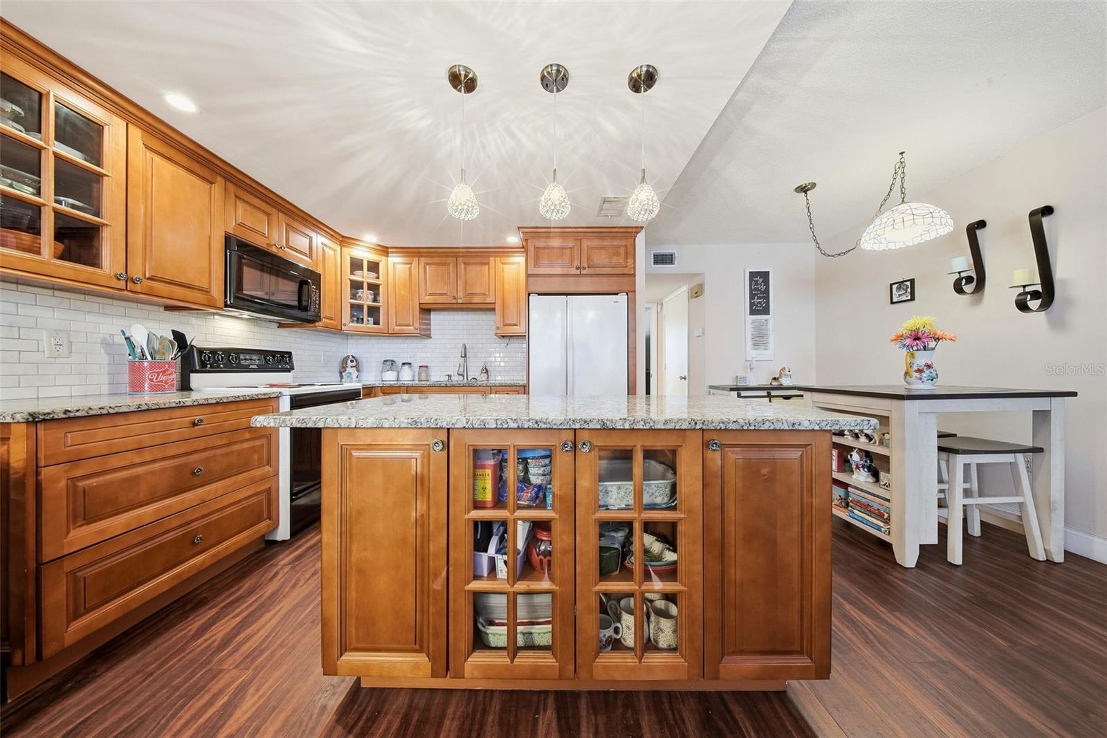 Image 12 of 31 For 2612 Pearce Drive 209