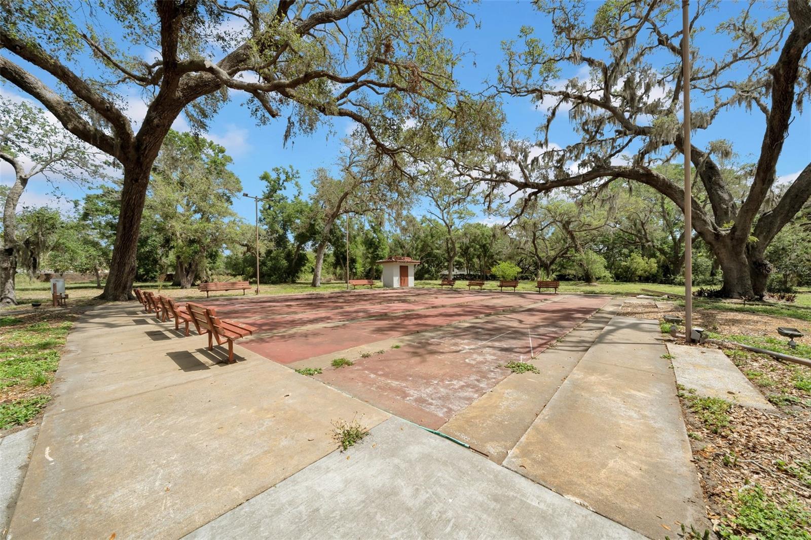 Image 26 of 31 For 2612 Pearce Drive 209