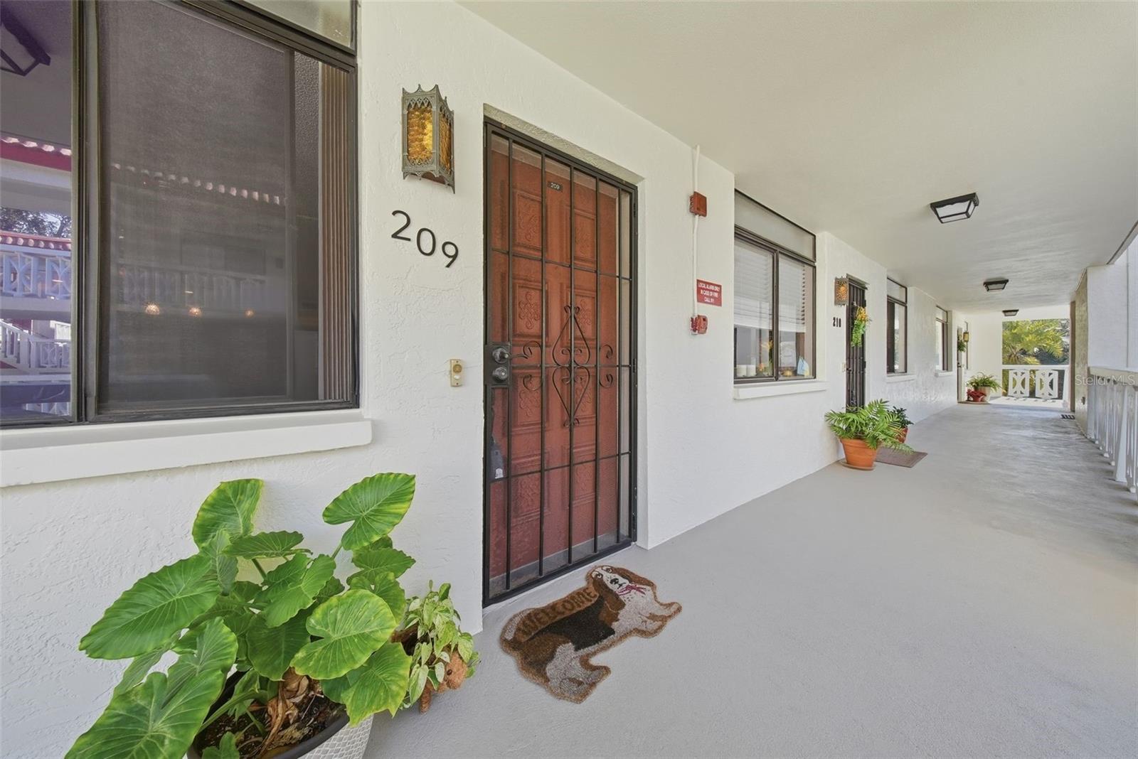 Image 4 of 31 For 2612 Pearce Drive 209