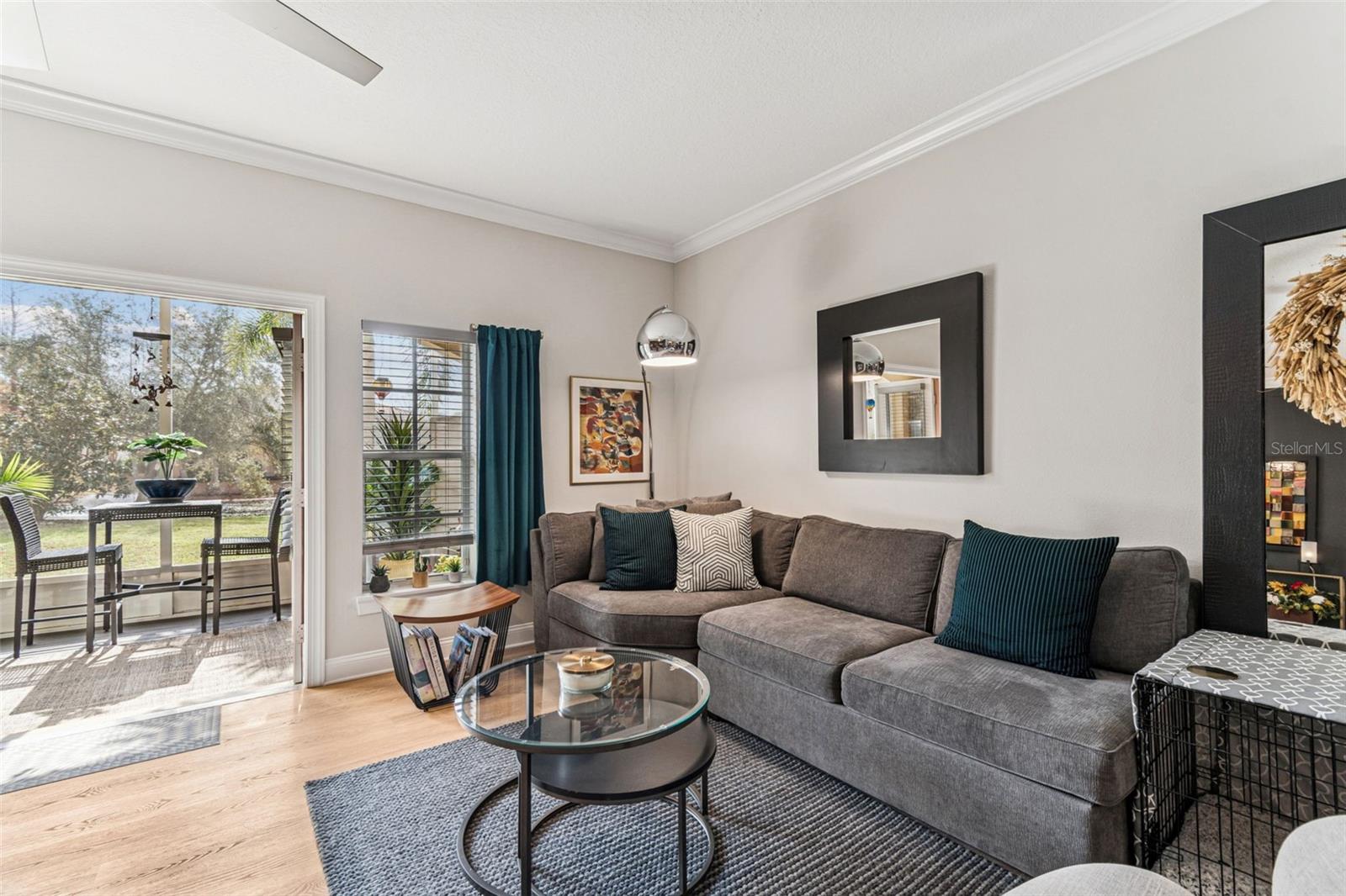 Image 12 of 46 For 255 Valencia Circle