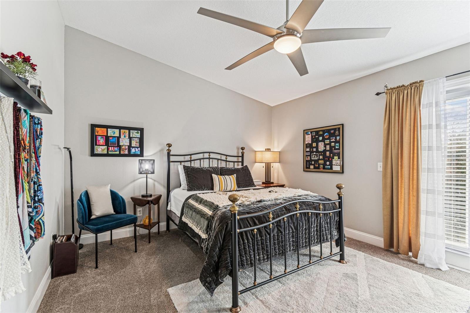 Image 22 of 46 For 255 Valencia Circle