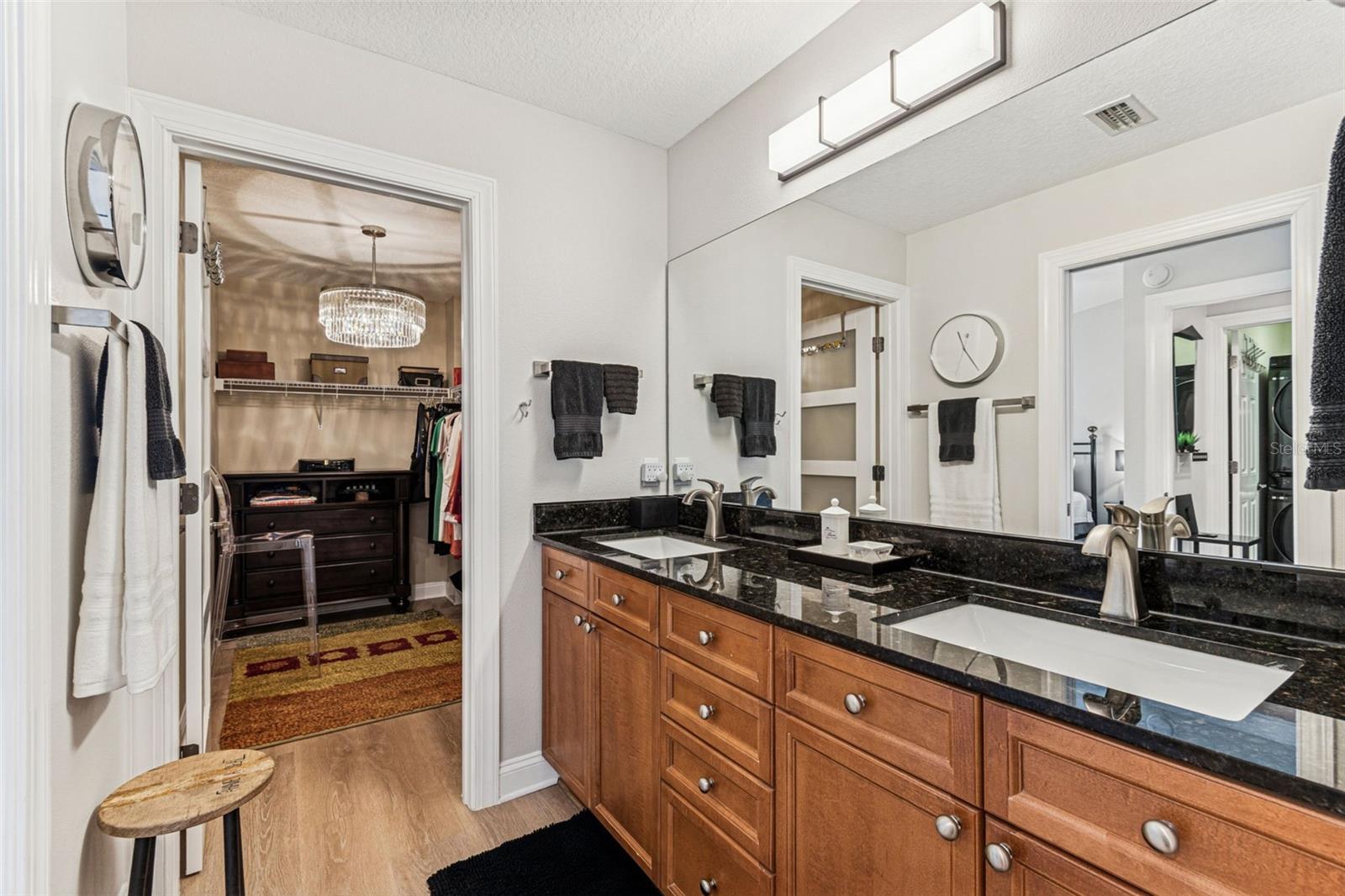 Image 26 of 46 For 255 Valencia Circle