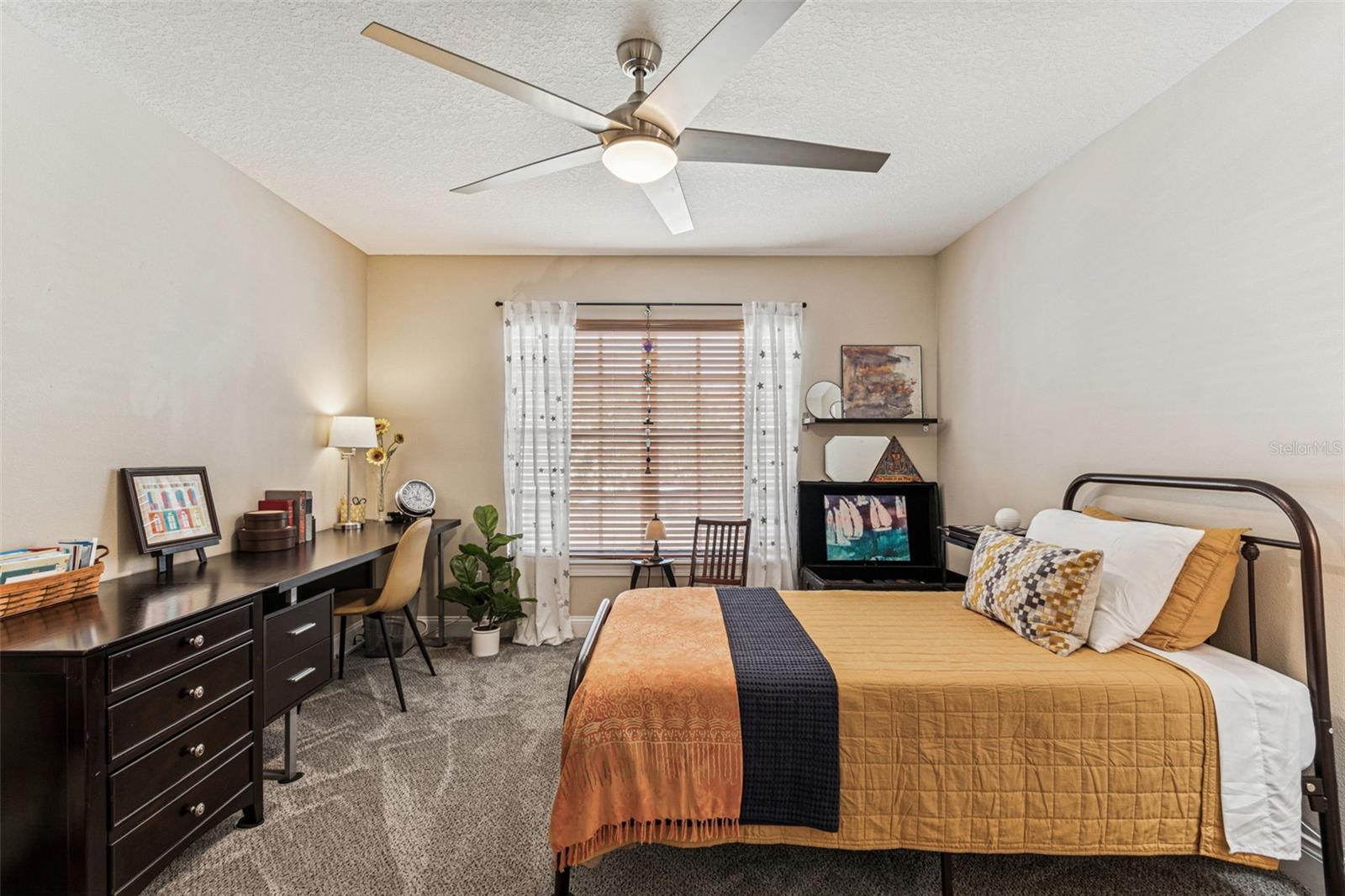 Image 36 of 46 For 255 Valencia Circle