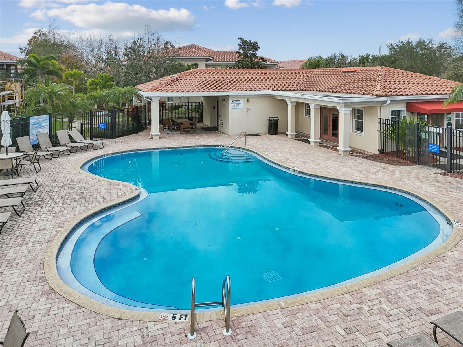 Image 43 of 46 For 255 Valencia Circle