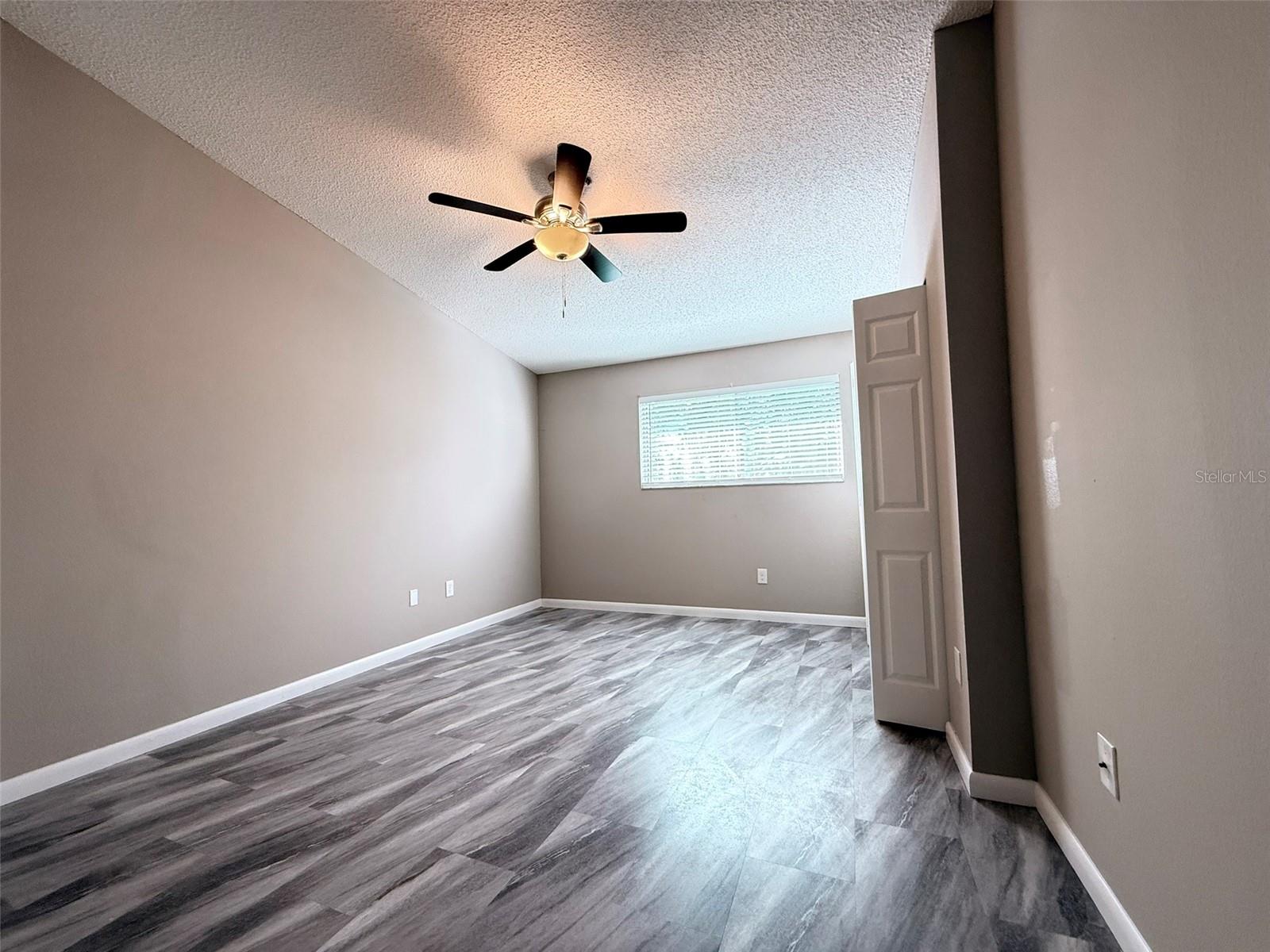 Image 20 of 28 For 7218 Bank Drive 205