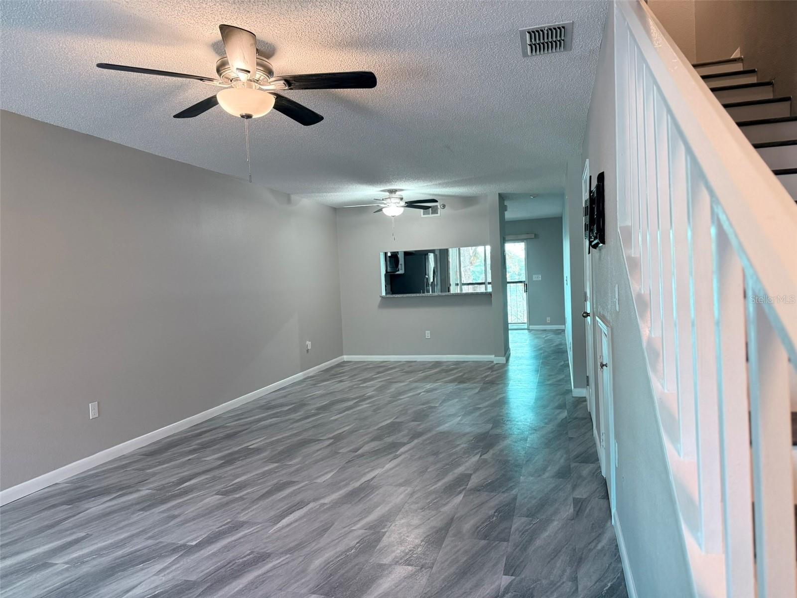 Image 8 of 28 For 7218 Bank Drive 205