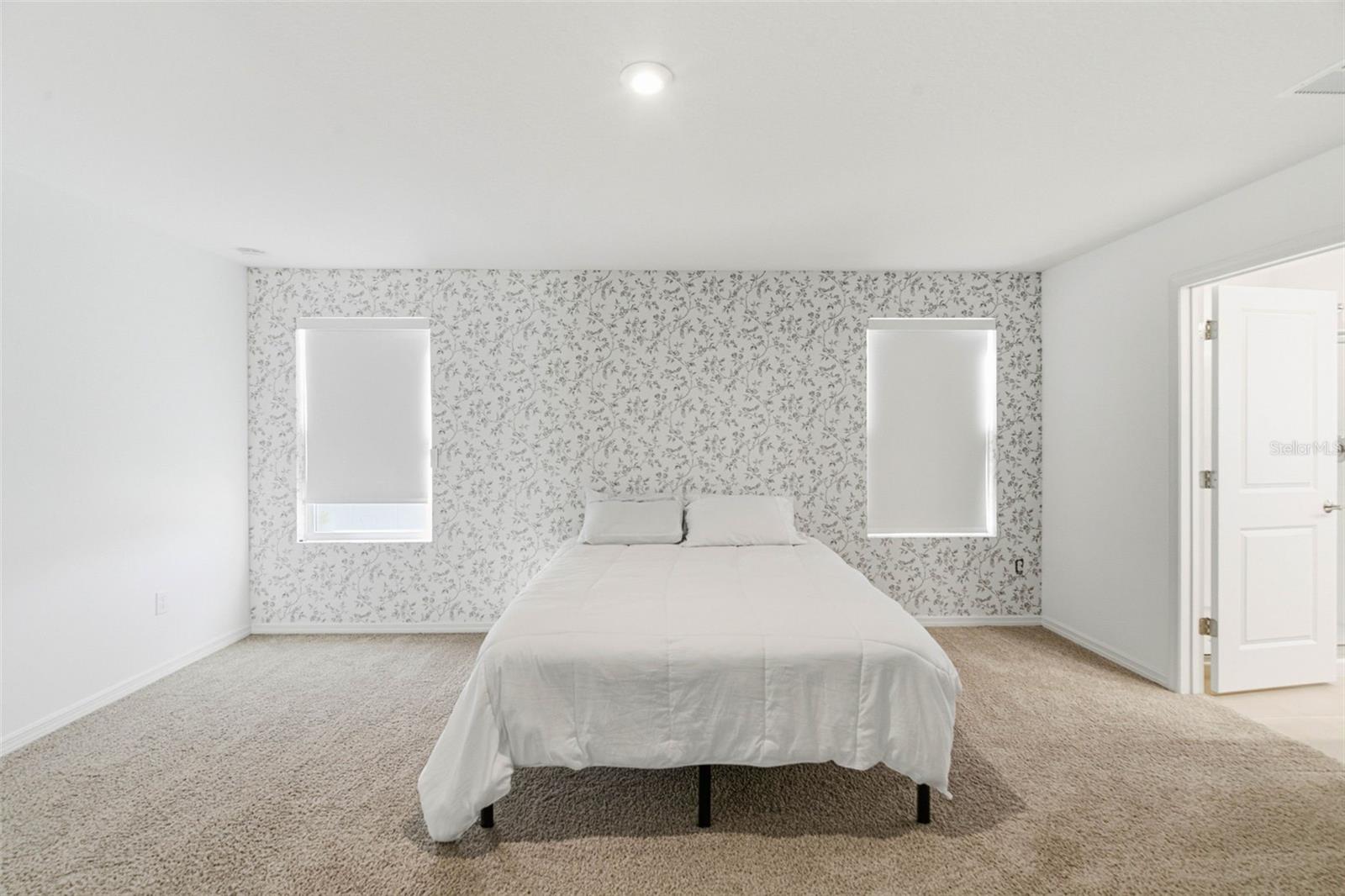 Image 19 of 38 For 5905 Laurelcrest Glen