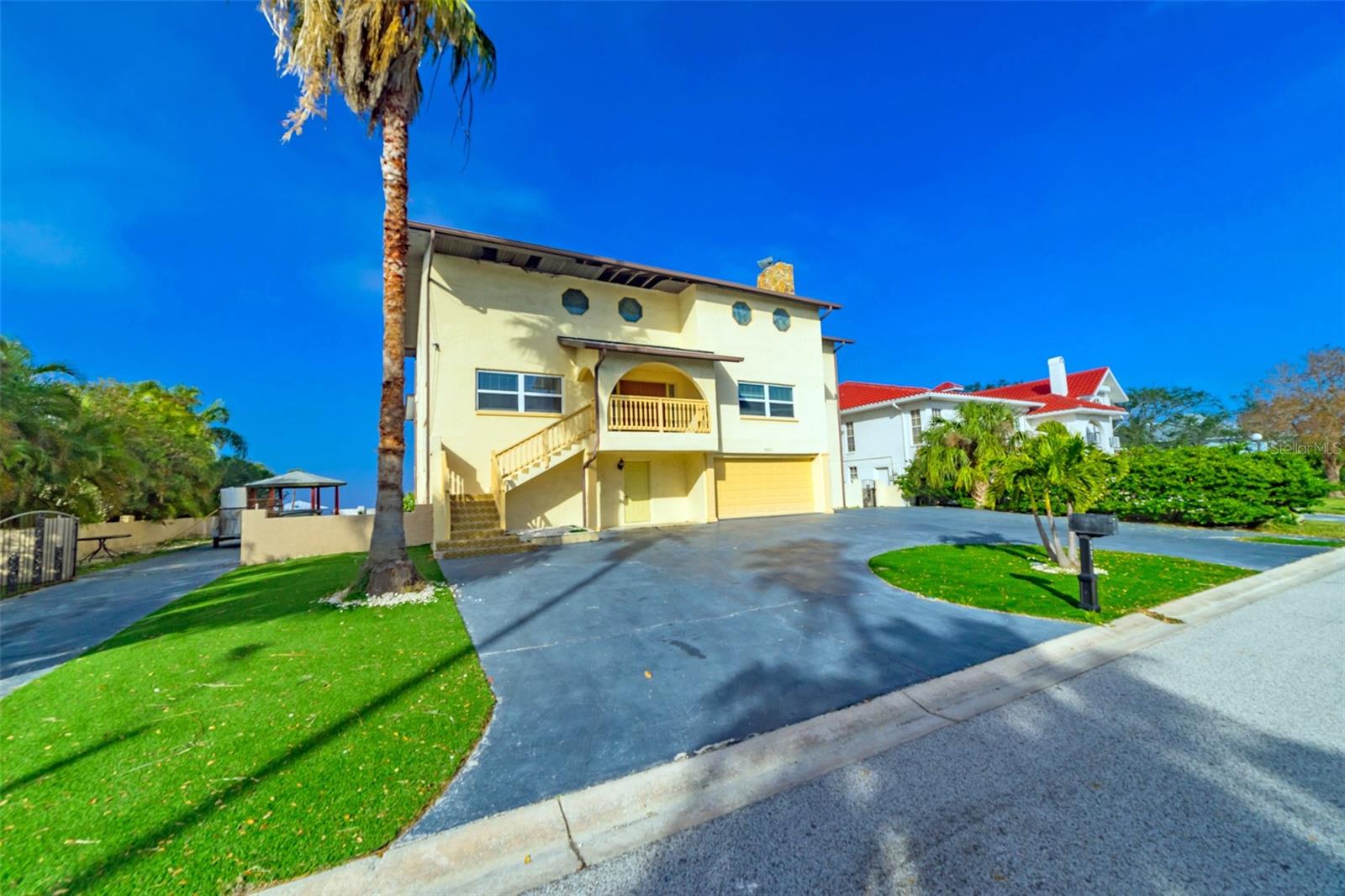 Image 21 of 100 For 5521 Westshore Drive