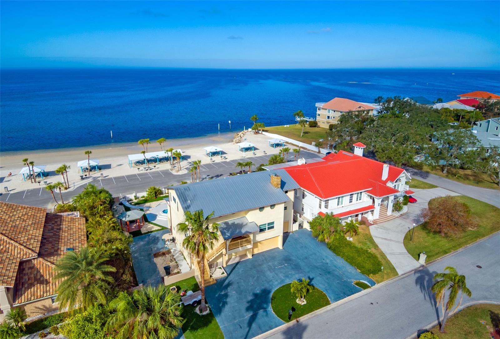 Image 4 of 100 For 5521 Westshore Drive