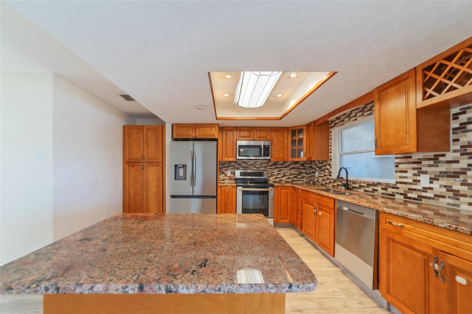 Image 42 of 100 For 5521 Westshore Drive