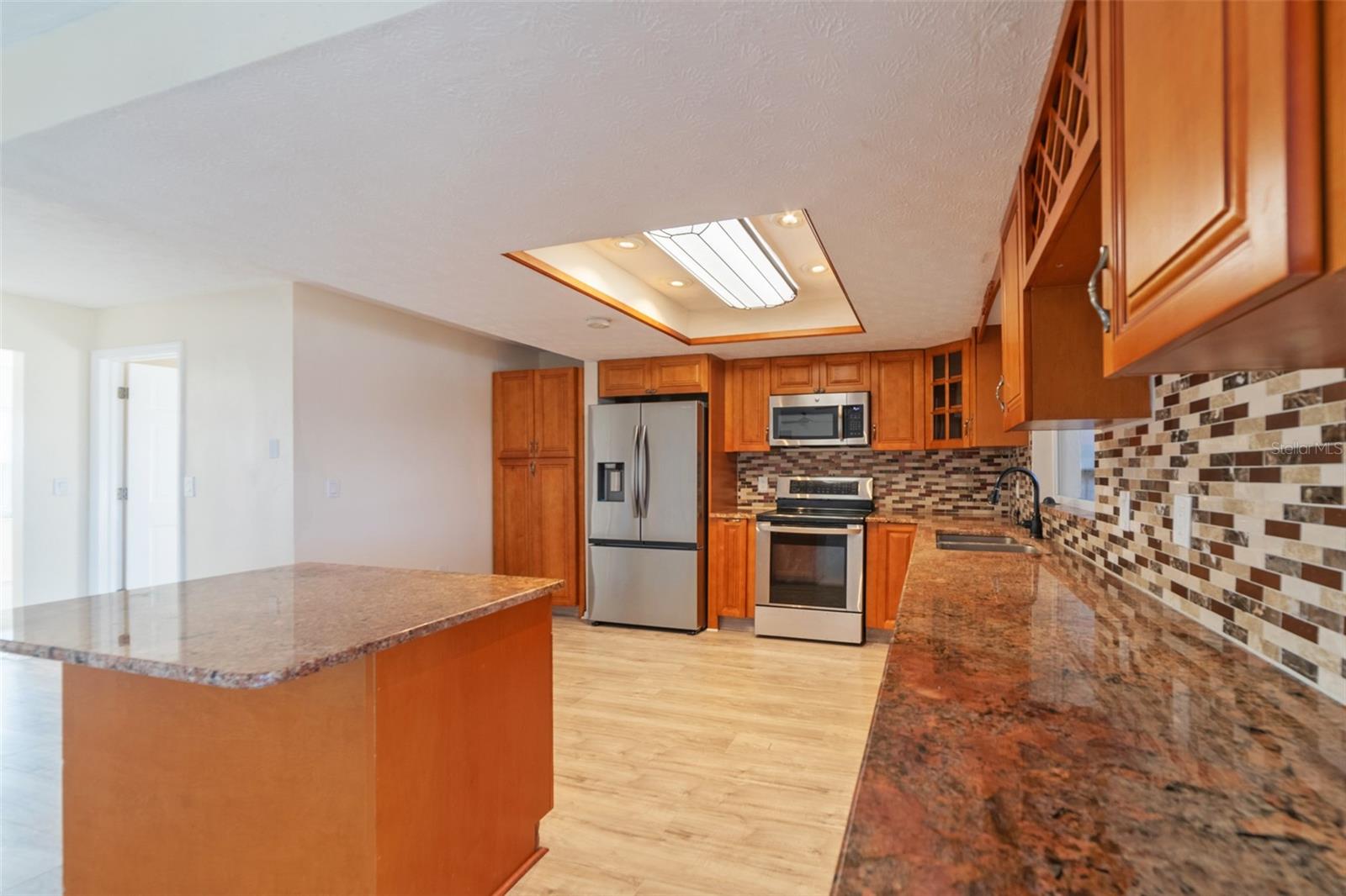 Image 44 of 100 For 5521 Westshore Drive